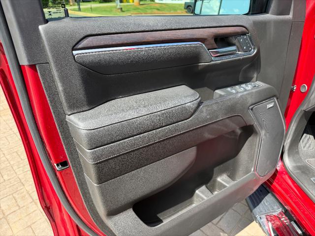 2024 GMC Sierra 1500 4WD Crew Cab Short Box SLT