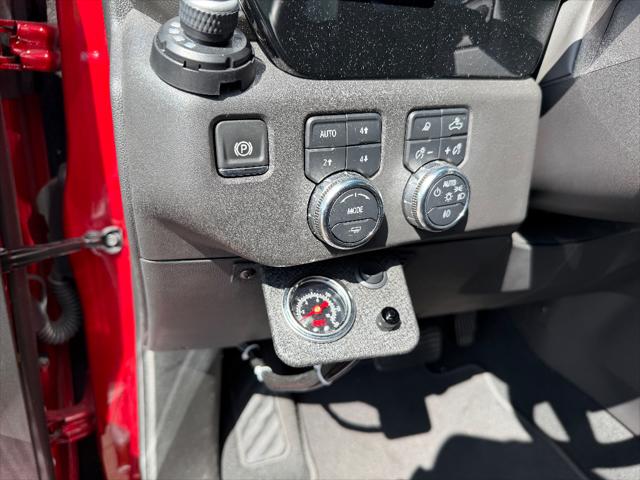 2024 GMC Sierra 1500 4WD Crew Cab Short Box SLT