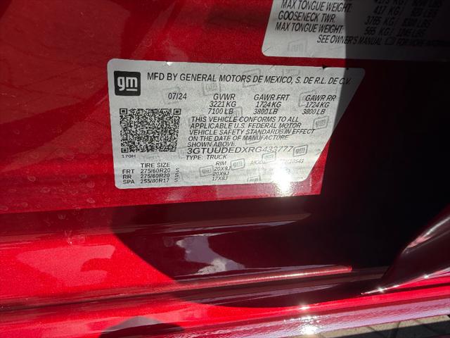 2024 GMC Sierra 1500 4WD Crew Cab Short Box SLT
