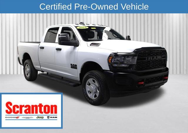 2024 RAM 3500 Tradesman Crew Cab 4x4 64 Box 2024 RAM 3500 Tradesman Crew Cab 4x4 64 Box