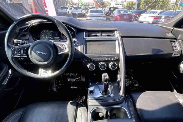 2018 Jaguar E-PACE R-Dynamic SE