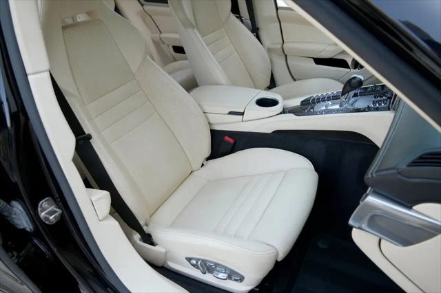 2015 Porsche Panamera GTS