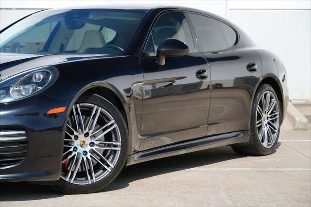 2015 Porsche Panamera GTS