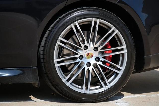 2015 Porsche Panamera GTS