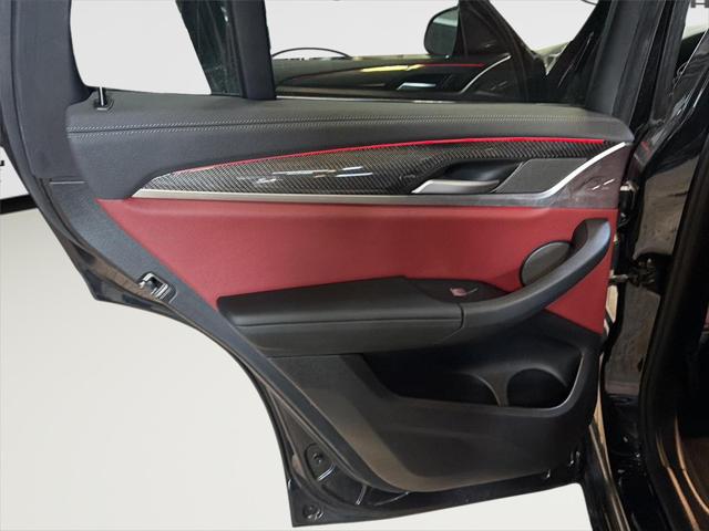 2024 BMW X3 M40i