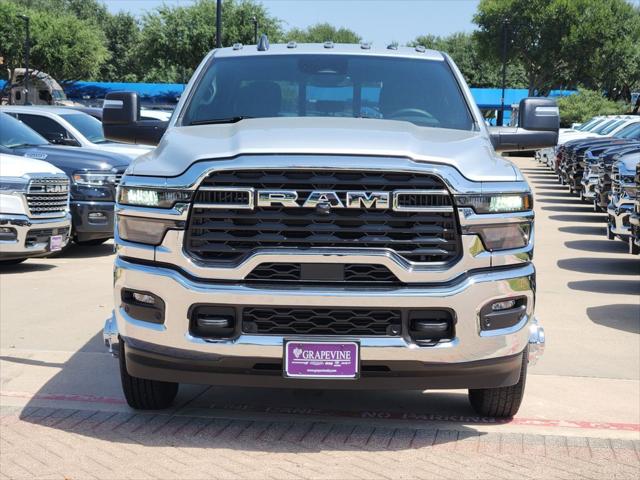 2026 RAM Ram 3500 RAM 3500 TRADESMAN CREW CAB 4X4 8 BOX