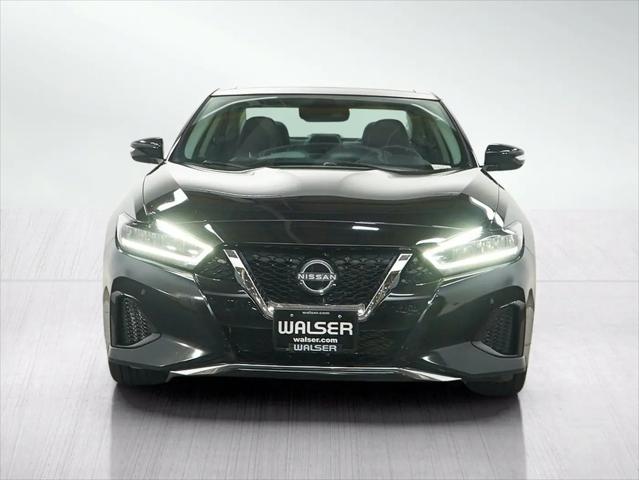 2023 Nissan Maxima SL