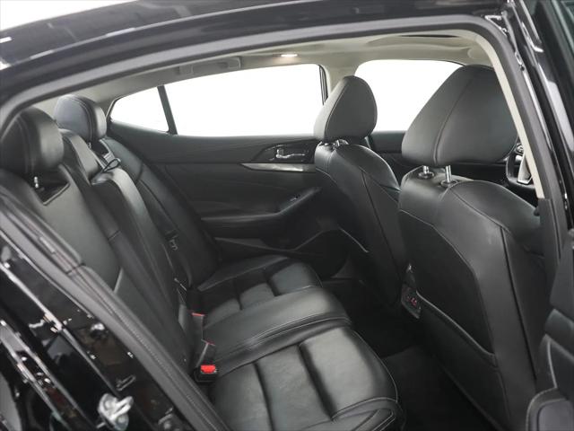 2023 Nissan Maxima SL