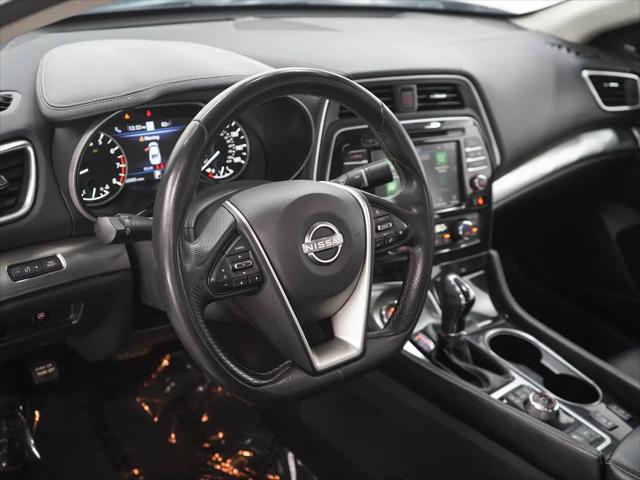 2023 Nissan Maxima SL