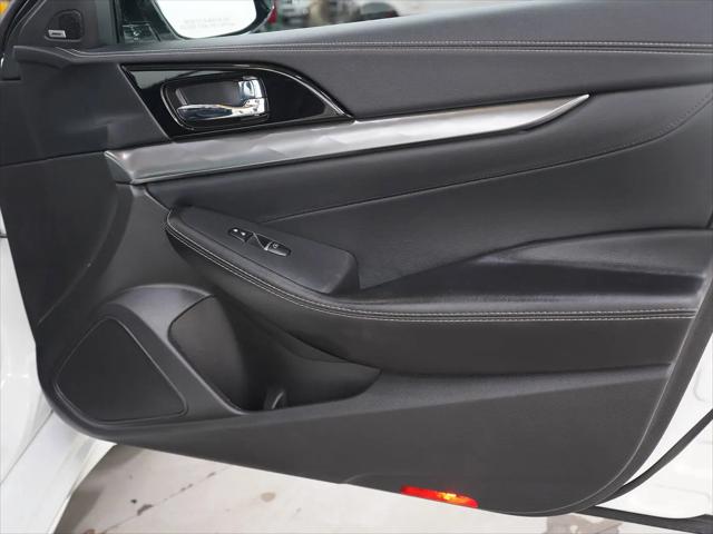 2023 Nissan Maxima SL