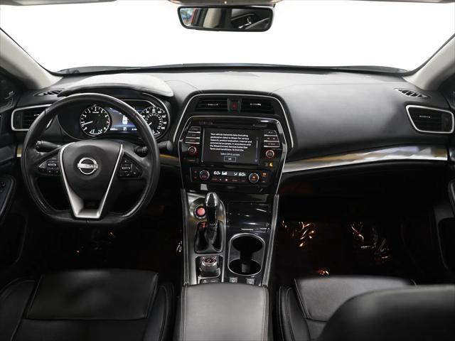 2023 Nissan Maxima SL