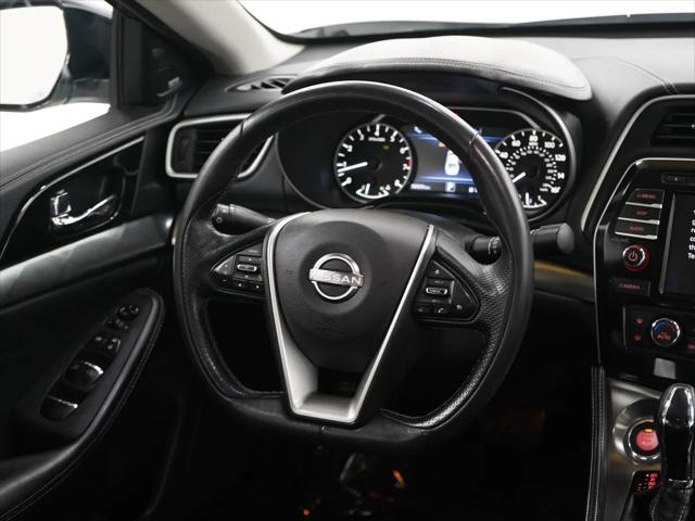 2023 Nissan Maxima SL