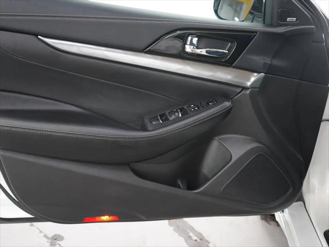 2023 Nissan Maxima SL
