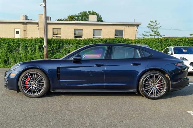 2023 Porsche Panamera GTS