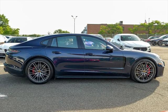 2023 Porsche Panamera GTS