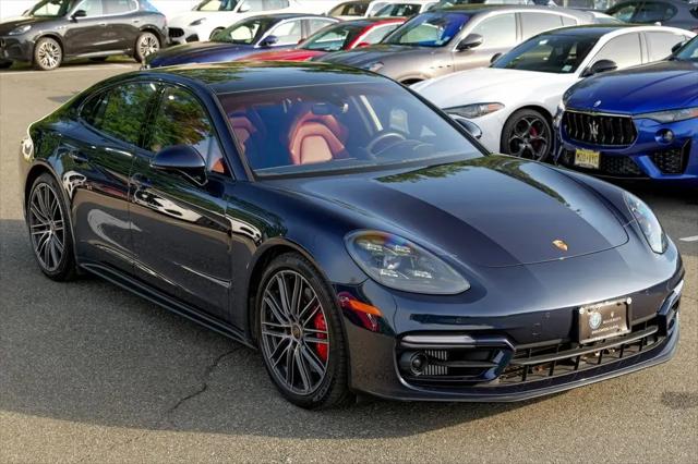 2023 Porsche Panamera GTS