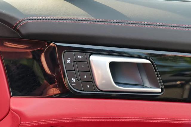 2023 Porsche Panamera GTS
