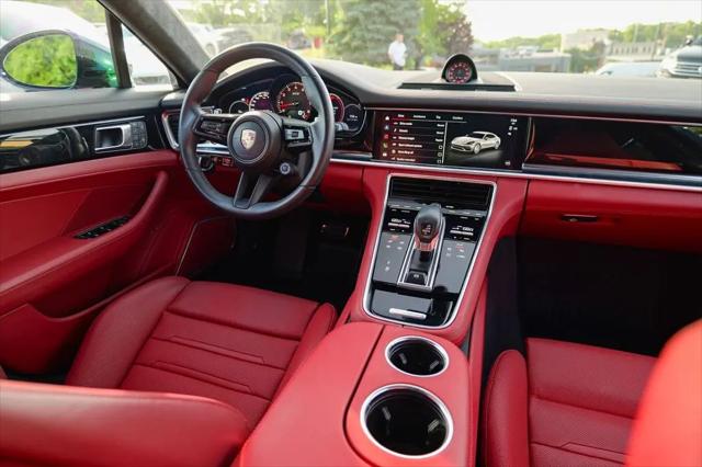 2023 Porsche Panamera GTS