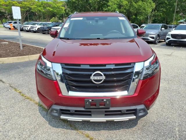 2024 Nissan Pathfinder SL 4WD