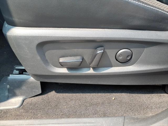2024 Nissan Pathfinder SL 4WD