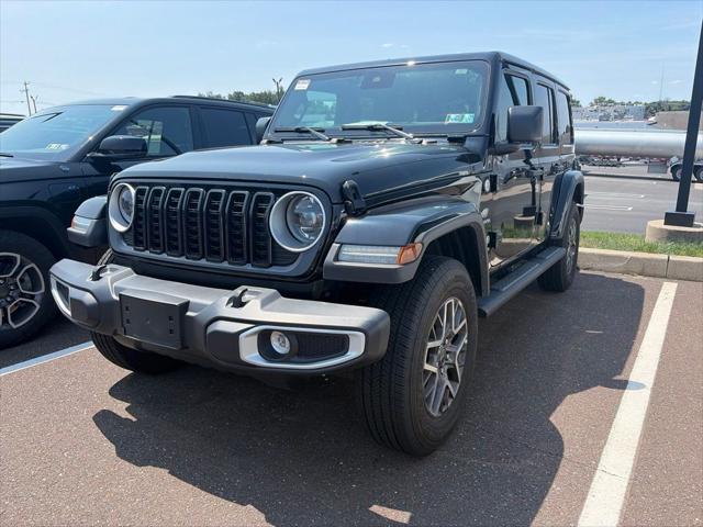 2024 Jeep Wrangler 4-Door Sahara 4x4