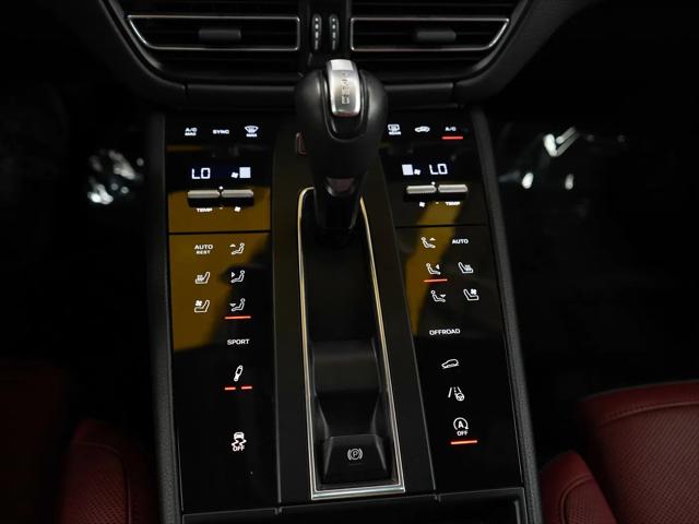 2024 Porsche Macan S
