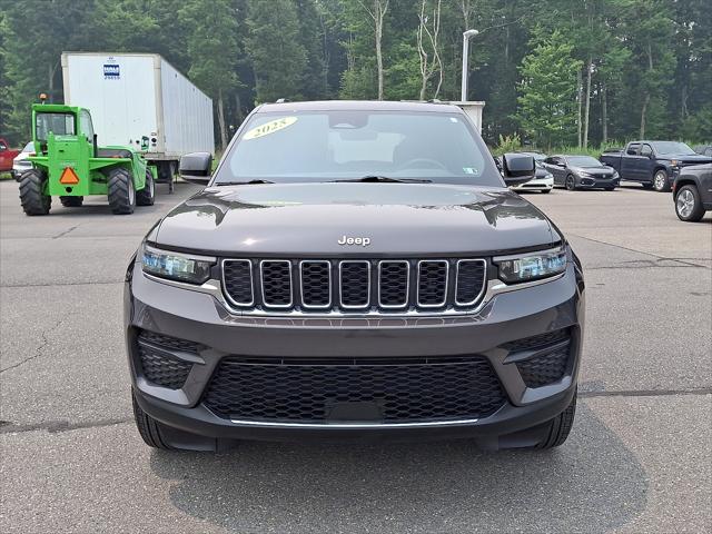 2025 Jeep Grand Cherokee Laredo X 4x4 2025 Jeep Grand Cherokee Laredo X 4x4