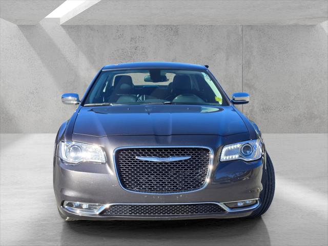 2016 Chrysler 300 Unknown