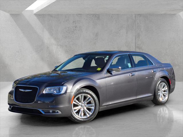 2016 Chrysler 300 Unknown