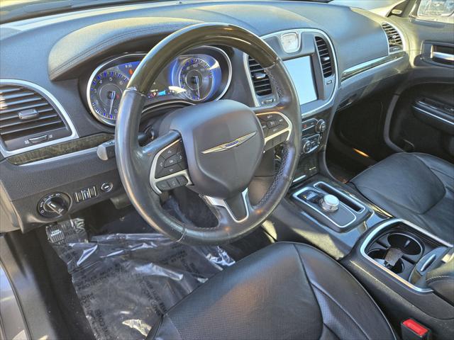 2016 Chrysler 300 Unknown