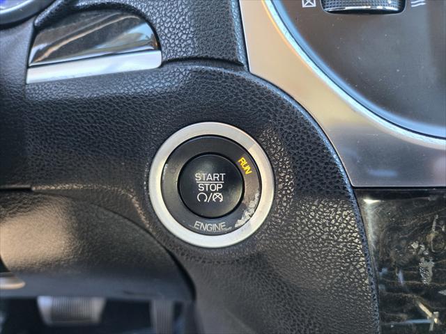 2016 Chrysler 300 Unknown