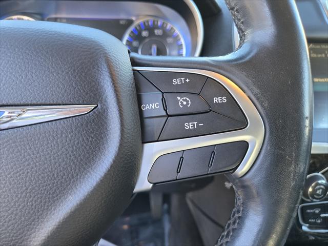 2016 Chrysler 300 Unknown
