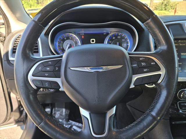 2016 Chrysler 300 Unknown