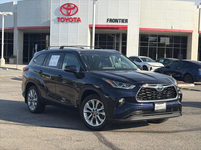 2022 Toyota Highlander Hybrid Limited for sale in Valencia, CA