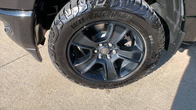 2020 Ram 1500 Big Horn Crew Cab 4x4 6'4" Box