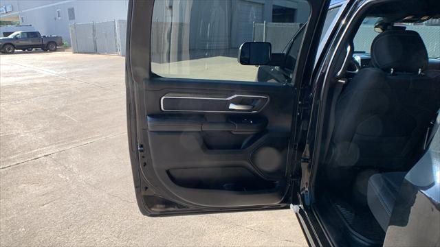 2020 Ram 1500 Big Horn Crew Cab 4x4 6'4" Box