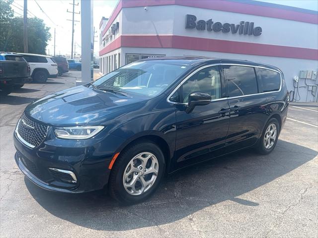 2024 Chrysler Pacifica Limited for sale in Batesville, IN