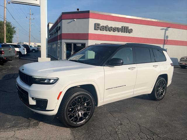 2025 Jeep Grand Cherokee L Summit Reserve 4x4 for sale in Batesville, IN