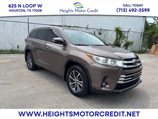 2018 Toyota Highlander XLE for sale in Houston, TX