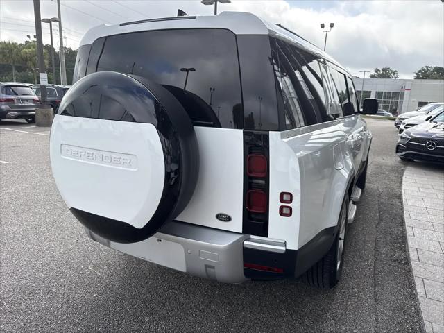 2023 Land Rover Defender 130 SE
