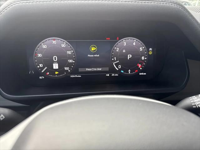 2023 Land Rover Defender 130 SE