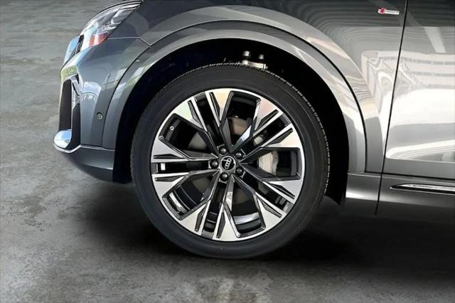 2026 Audi Q8 Premium Plus 55 TFSI quattro Tiptronic