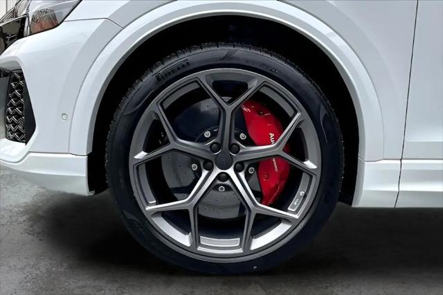 2026 Audi RS Q8 performance quattro tiptronic