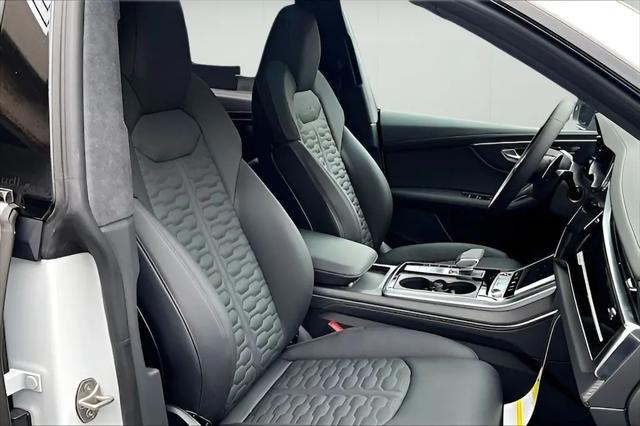 2026 Audi RS Q8 performance quattro tiptronic
