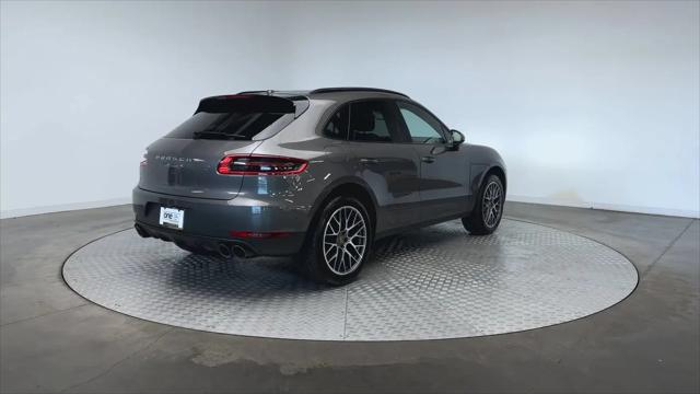 2015 Porsche Macan S