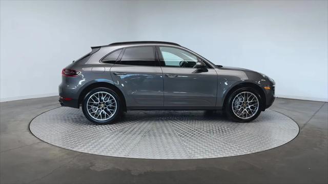 2015 Porsche Macan S
