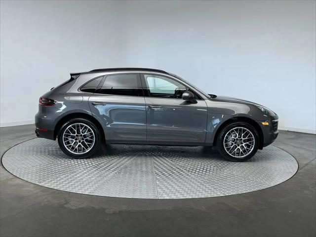2015 Porsche Macan S