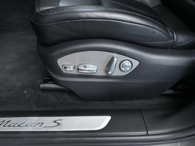 2015 Porsche Macan S
