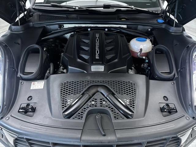 2015 Porsche Macan S