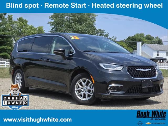 2023 Chrysler Pacifica Touring L for sale in Lancaster, OH